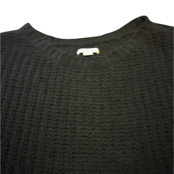 American Eagle Oversized Black Knitted Sweater size Medium in Womens - Picture 3 of 3